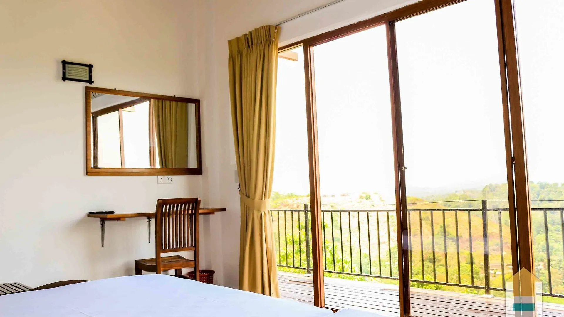 Yoho Whispering Winds Kandy Villa